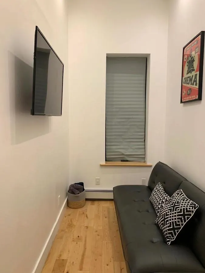 Newly Renovated Duplex Apartment 2 New York